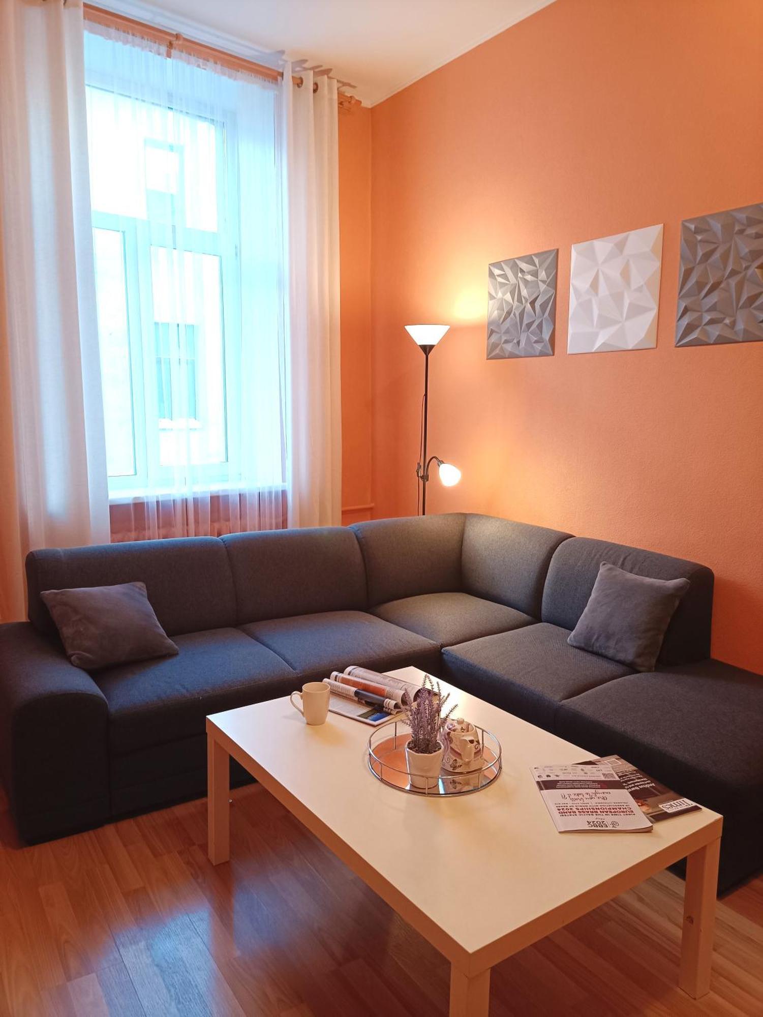 Spacious Old Town Family Peachy 2 Bedrooms Apartment, Nearby The Riga Presidential Castle Esterno foto
