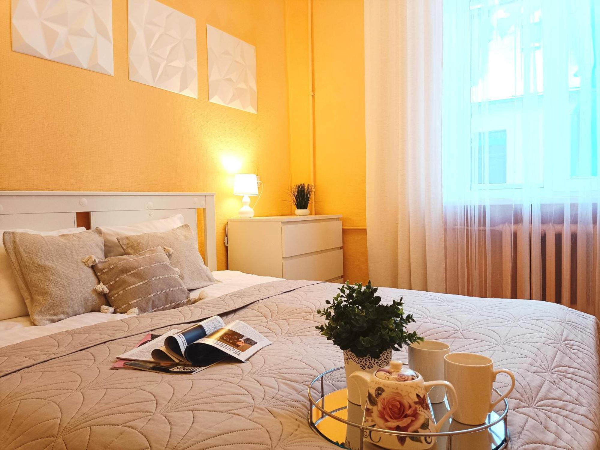 Spacious Old Town Family Peachy 2 Bedrooms Apartment, Nearby The Riga Presidential Castle Esterno foto